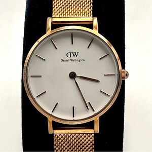 Daniel Wellington Classic Petite Gold Mesh Watch White Dial New Battery